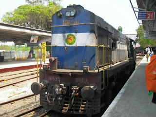 поезд в Индии