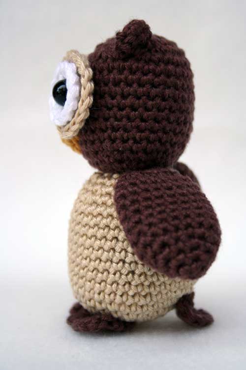 Fianco gufo amigurumi