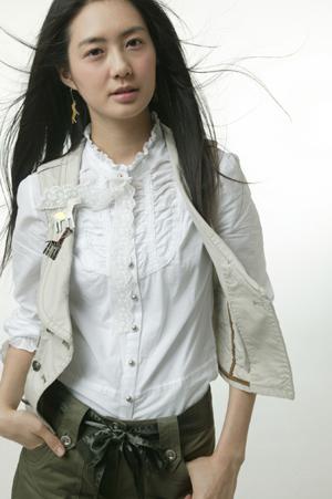 Rumah Cerita: [K-STAR] Lee Yo Won
