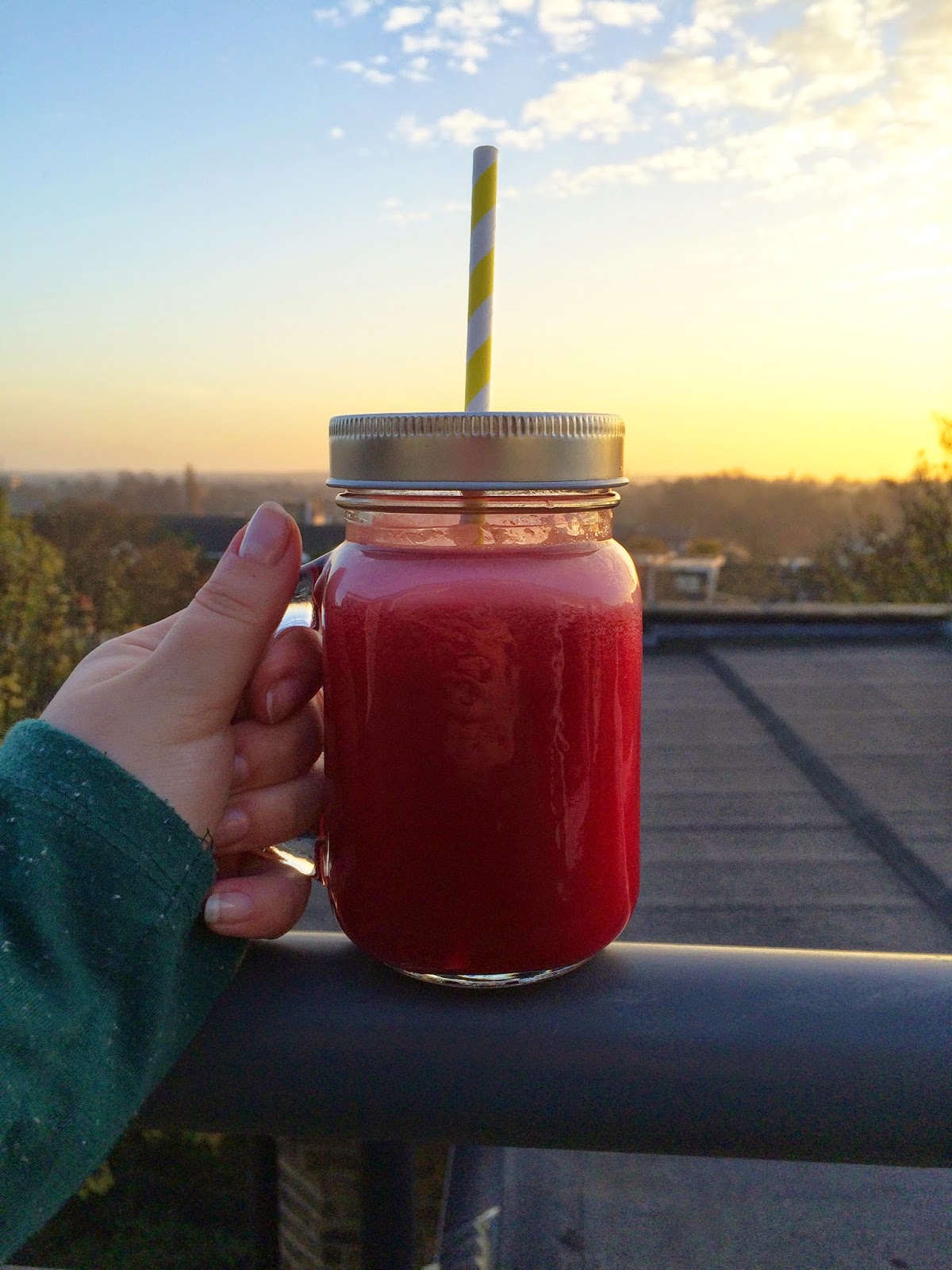 Energy elixir beetroot juice Energy elixir beetroot juice sok z burakow vegan raw juicing