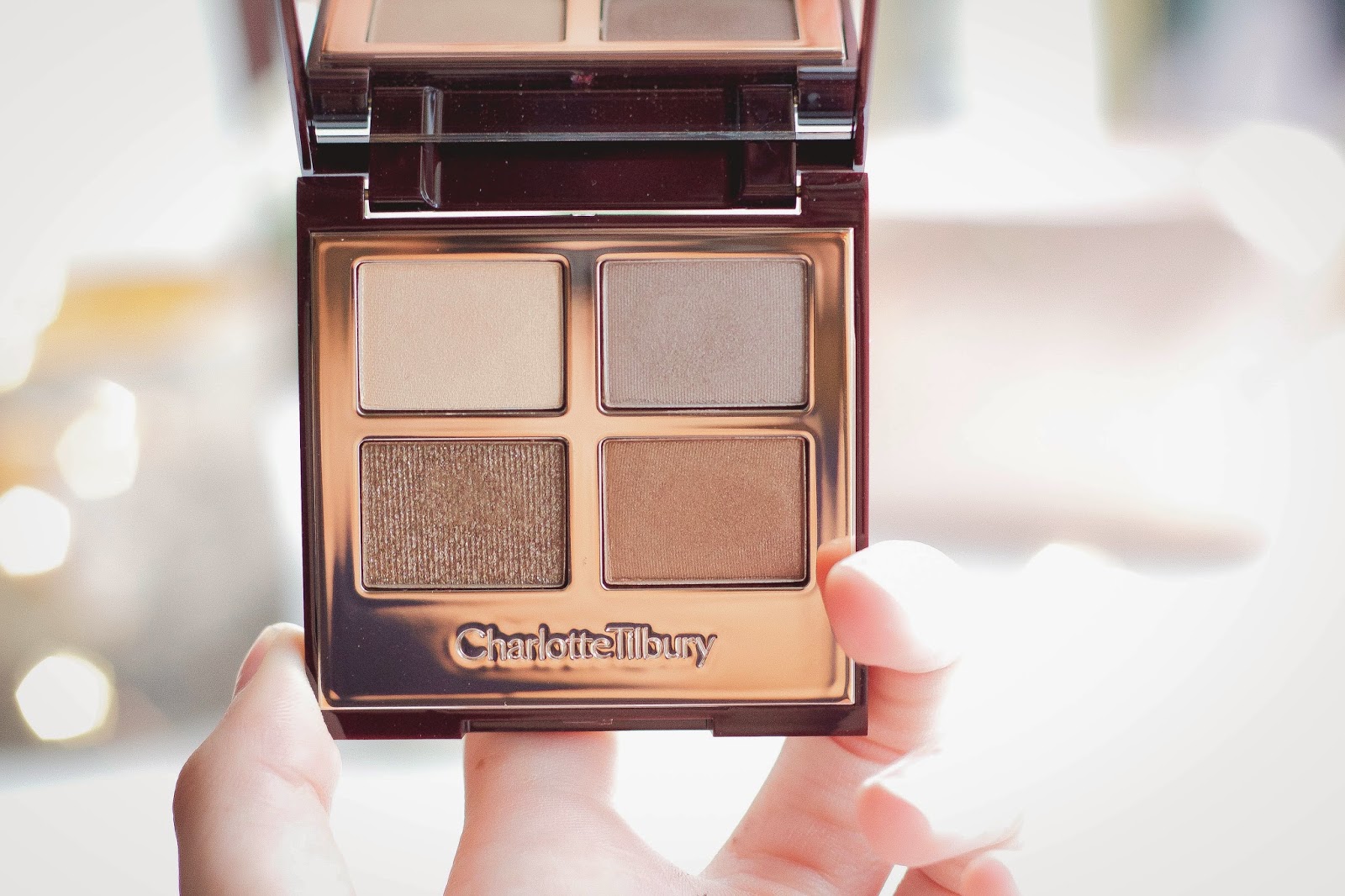 Charlotte Tilbury The Golden Goddess Palette / Victoria Beauty