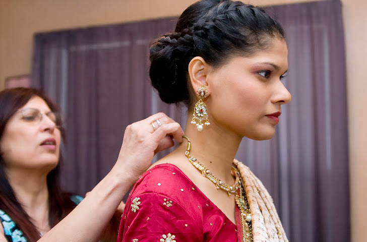 Sumata wore a beautifully adorned indian sari.
