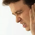 ما هي تصفيرة الأذن التي تحدث فجأة؟