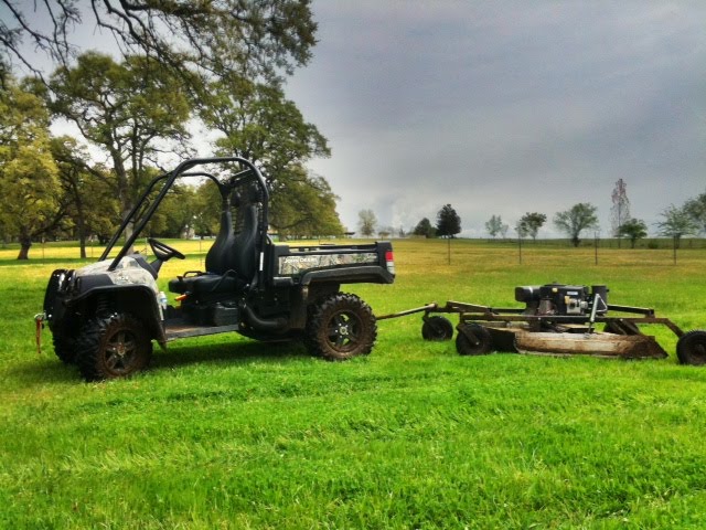 John+deere+gator+xuv+825i+vs+polaris+ranger