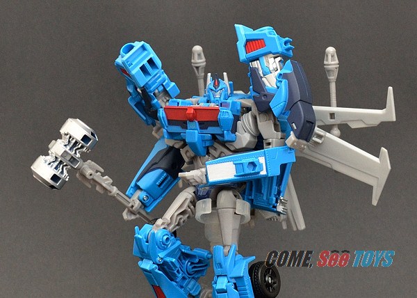 TRANSFORMERS PRIME BEAST HUNTER OPTIMUS PRIME, ULTIMATE CLASS 14 TALL