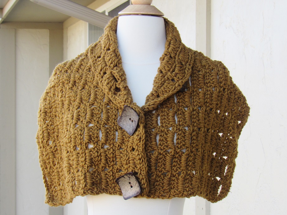 Crochet Dreamz: Alice Button Cowl, Free Crochet Cowl Pattern