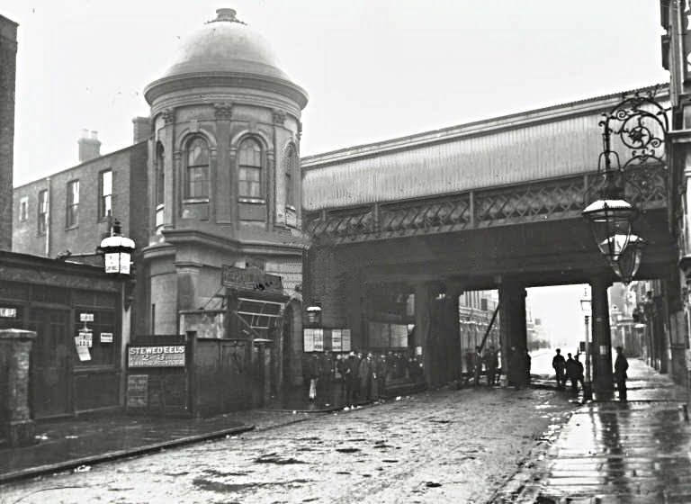OLD DEPTFORD HISTORY Deptford Station then and now