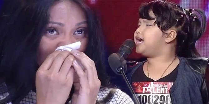 Ariani Nisma Putri, Bocah Tuna Netra Bikin Juri Indonesia's Got Talent Menangis Ariani Nisma Putri, Indonesia's Got Talent