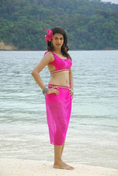 shraddha das spicy new from mugguru, shraddha das unseen pics