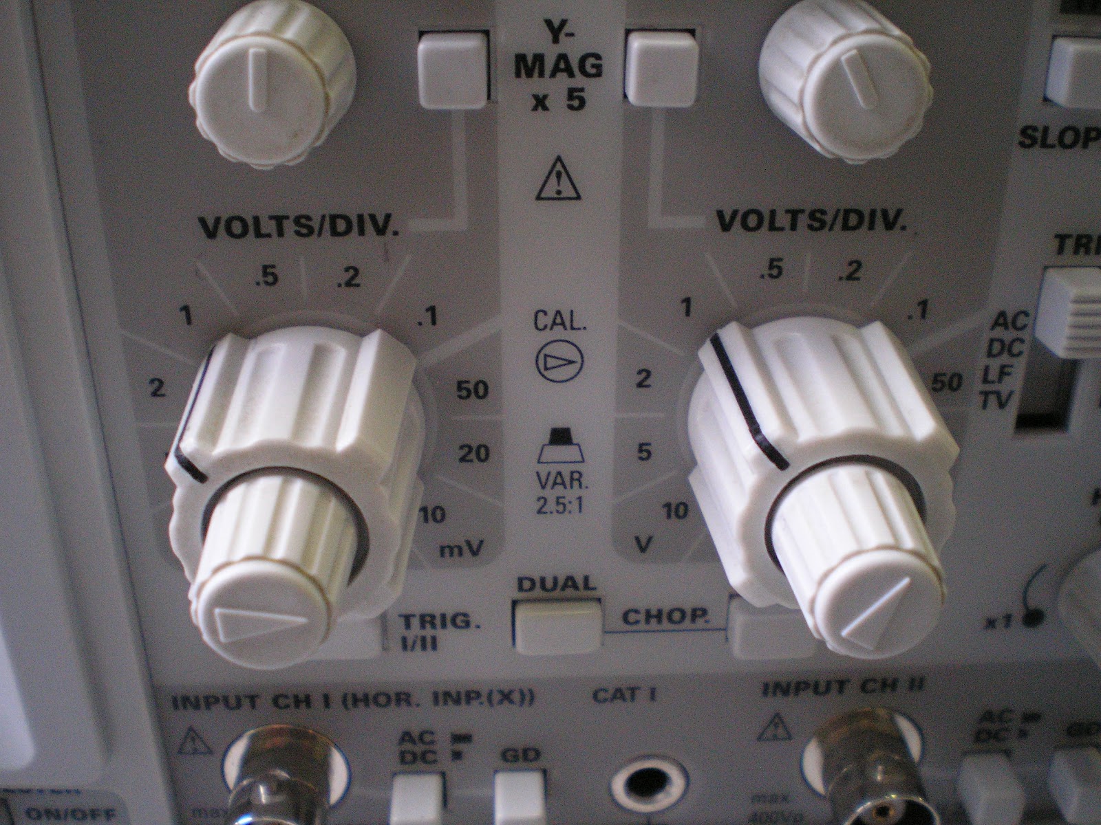 TP de Physique de Terminale S L'oscilloscope