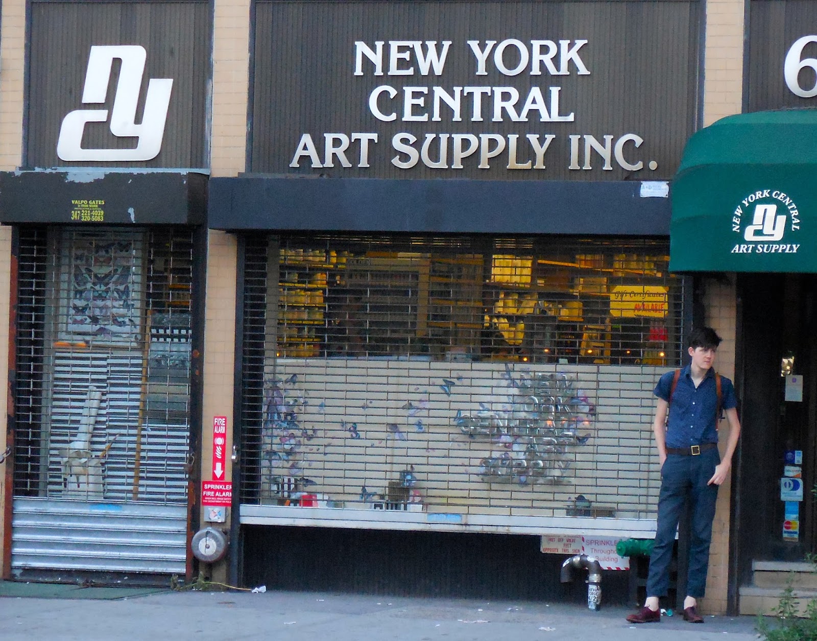 Jeremiah S Vanishing New York Ny Central Art Supply