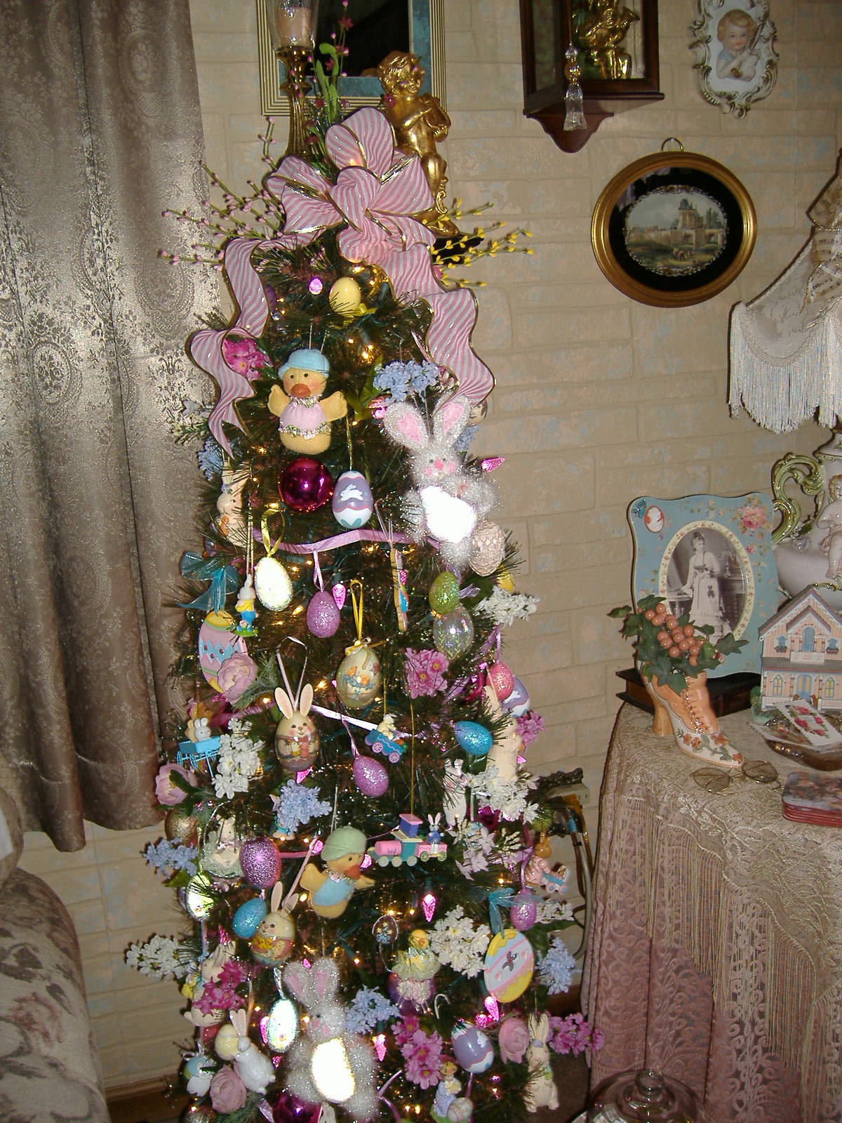 Pin on Decorated Trees
