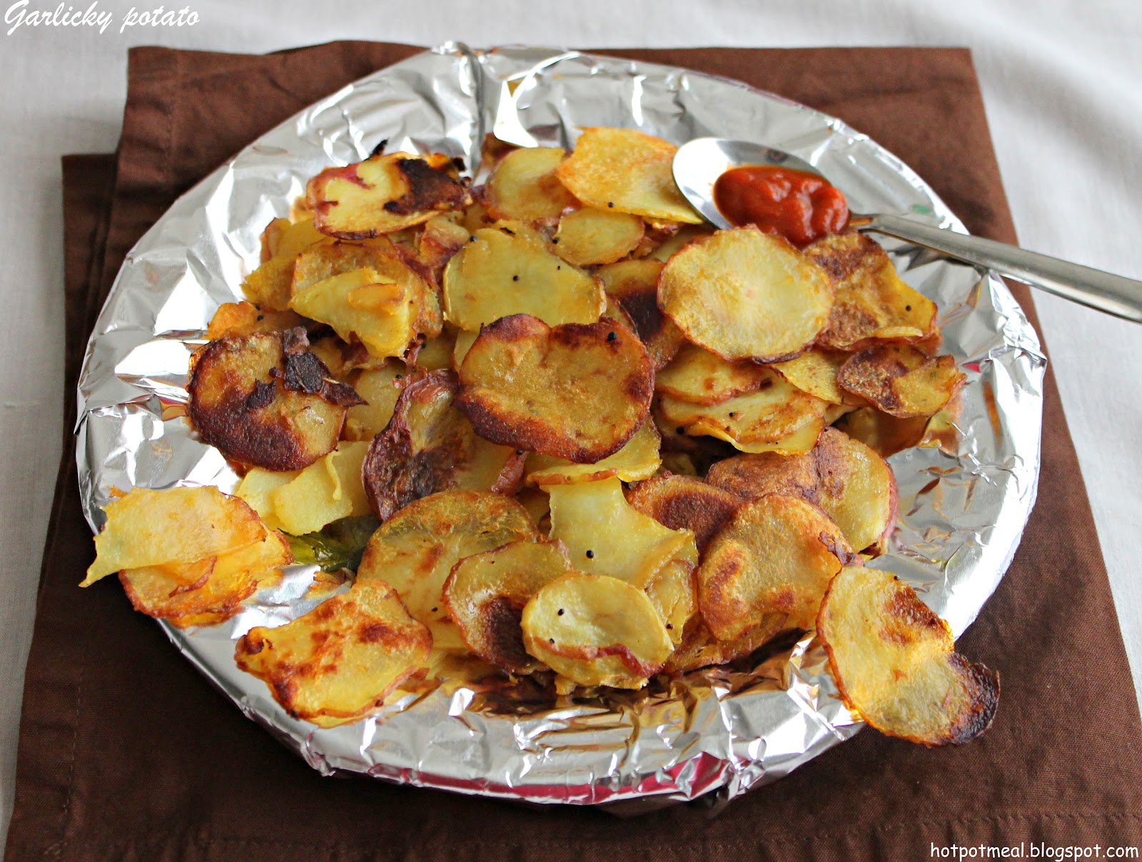 Hot pot cooking Garlicky potato