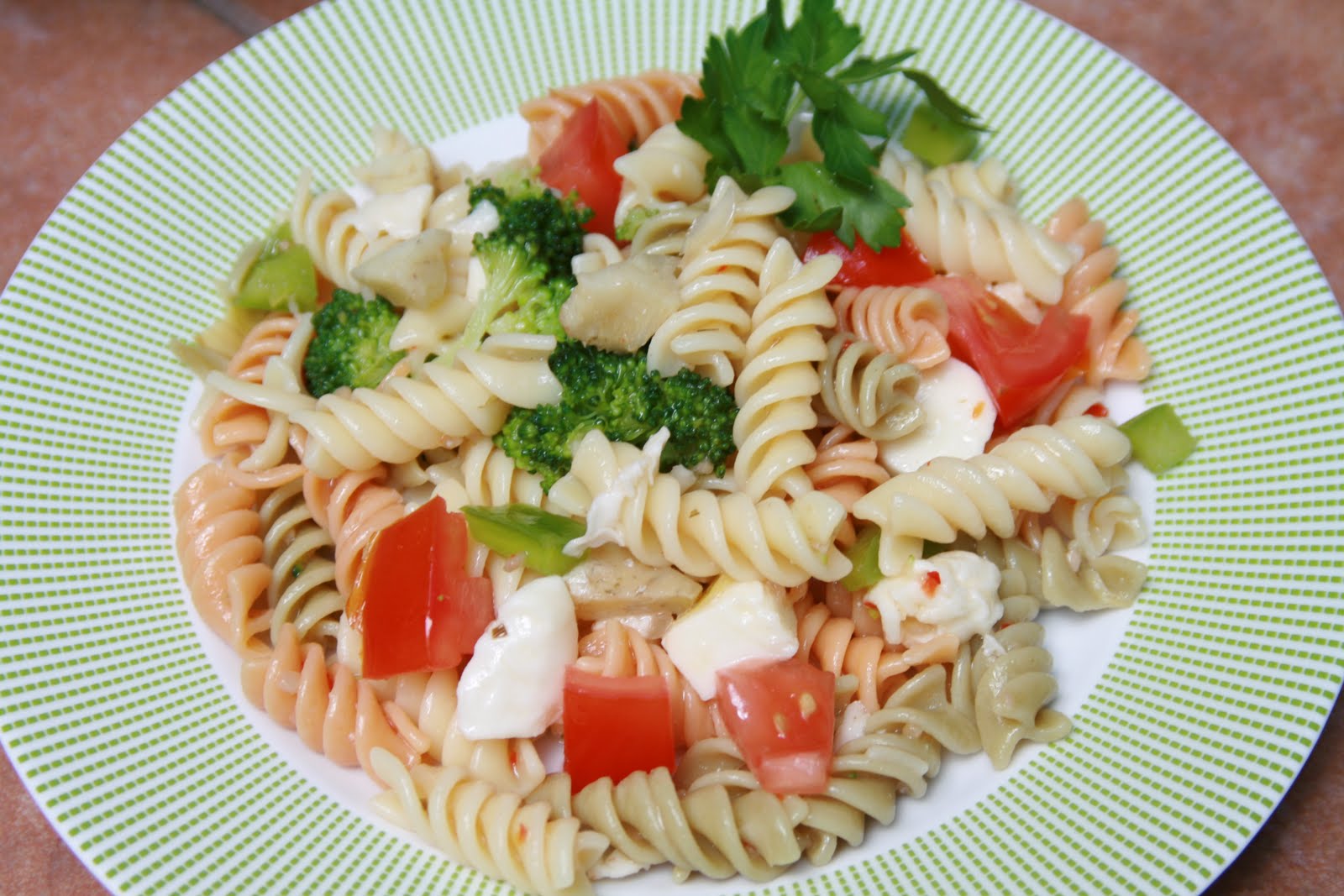 Cook Bake & Decorate Pasta Salad