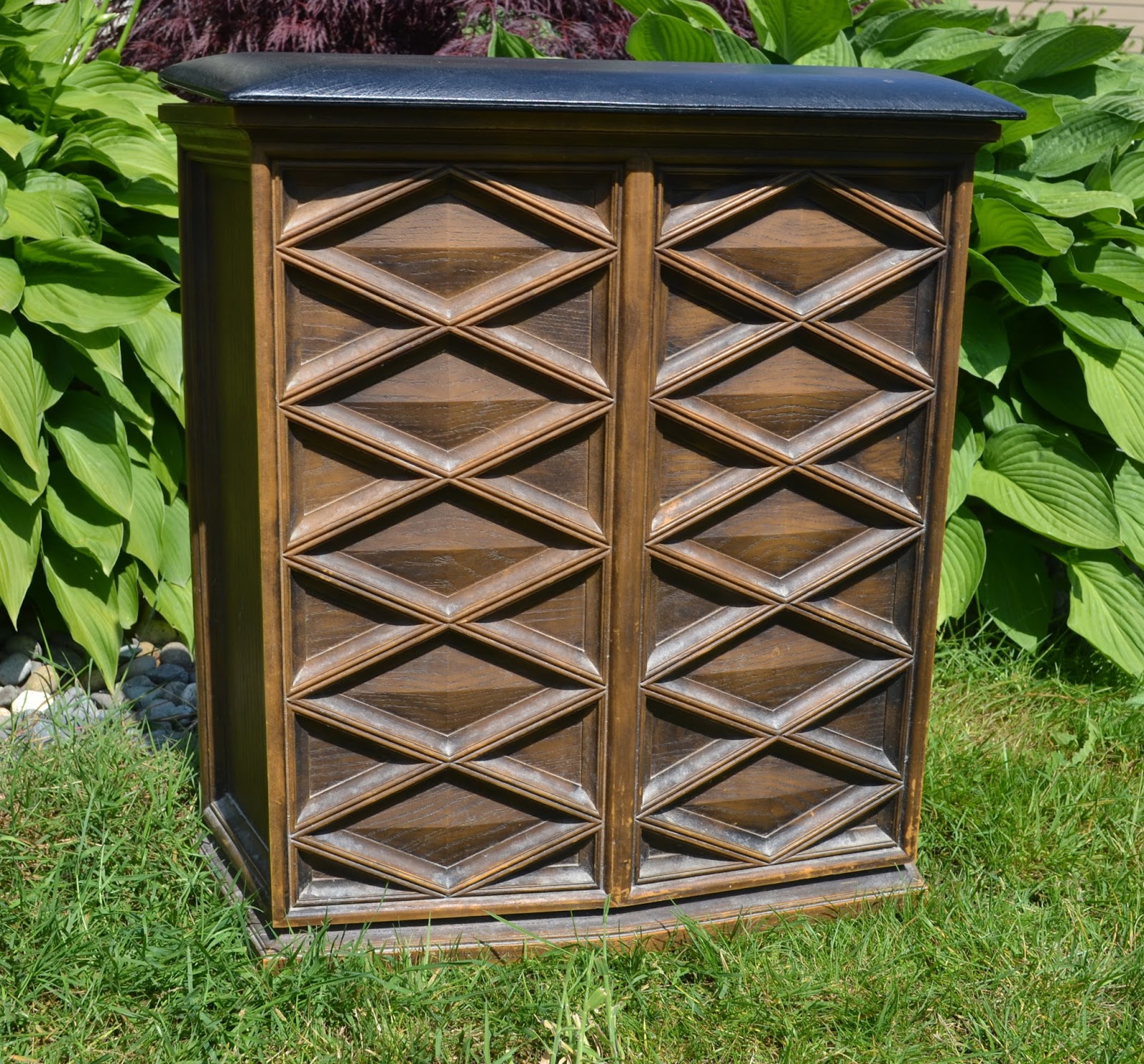 Transformation Tuesdayan updated hamper goes from the 70's to glam