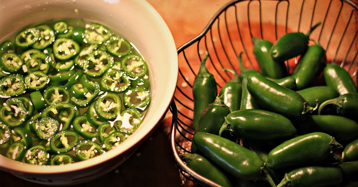 Howdy! Canning Jalapeño Peppers