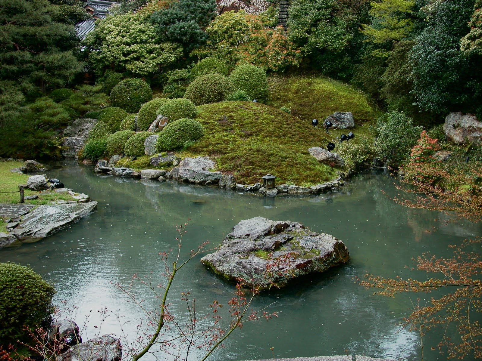 Robert Ketchell's blog Water And The Japanese Garden