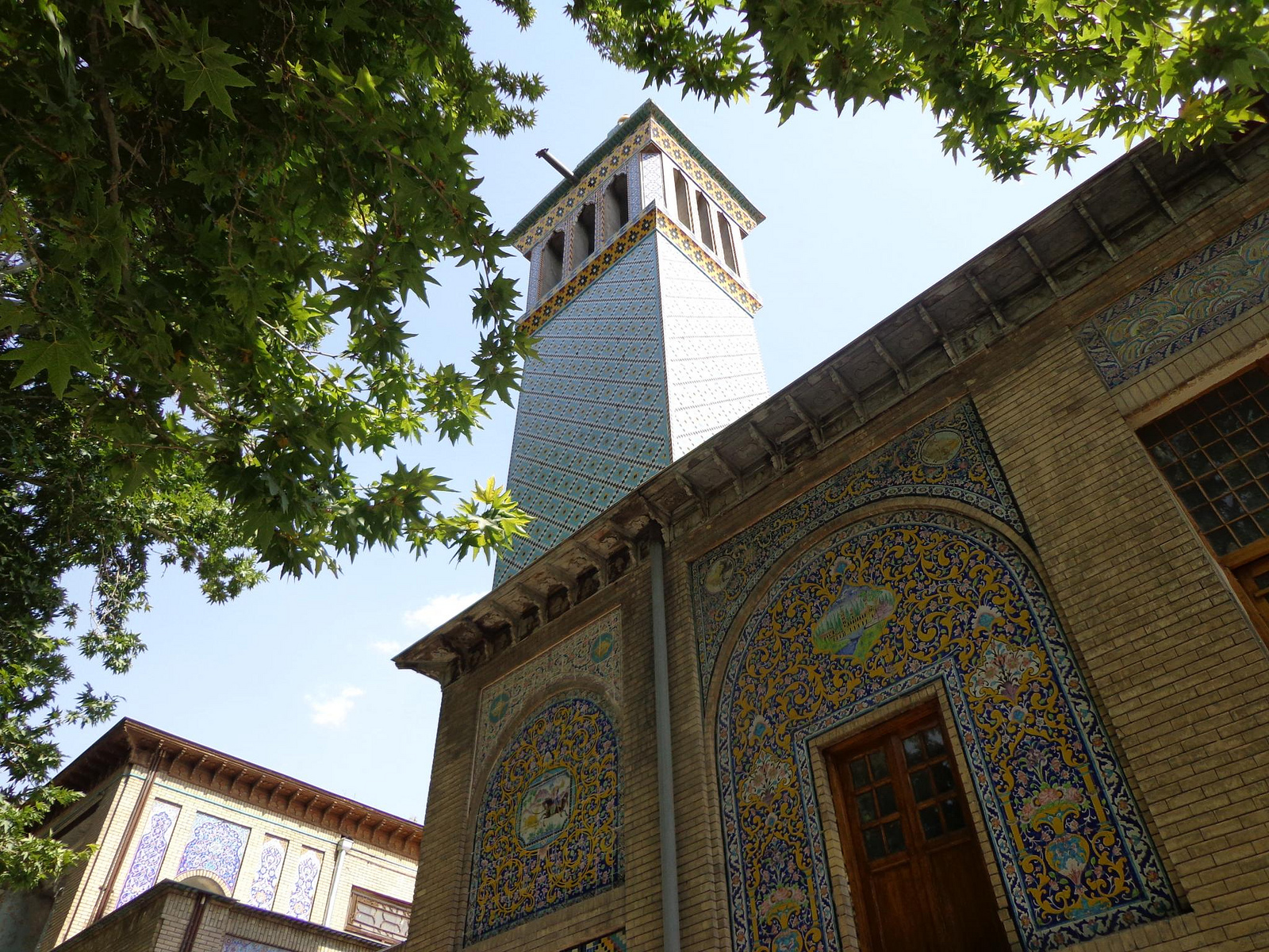 Travel & Adventures: Tehran ( تهران ). A voyage to Tehran, Iran