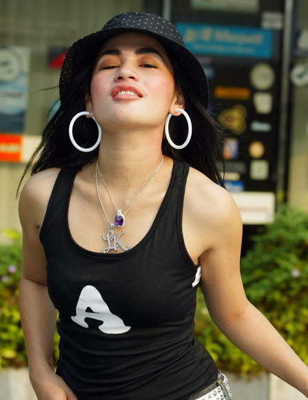 Photo Lilis Karlina Singer Dangdut | Actress Indonesia