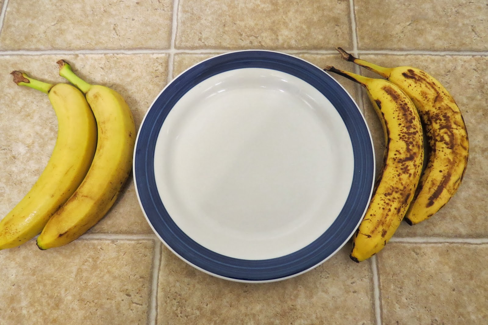 Keeping Bananas in Refrigerator The results of the Day 1 to 7 It