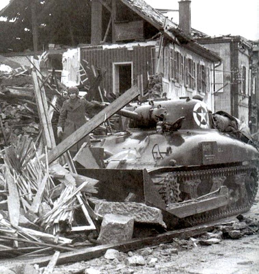 Sherman M4 Dozer Normandie 1944 Sherman+dozer