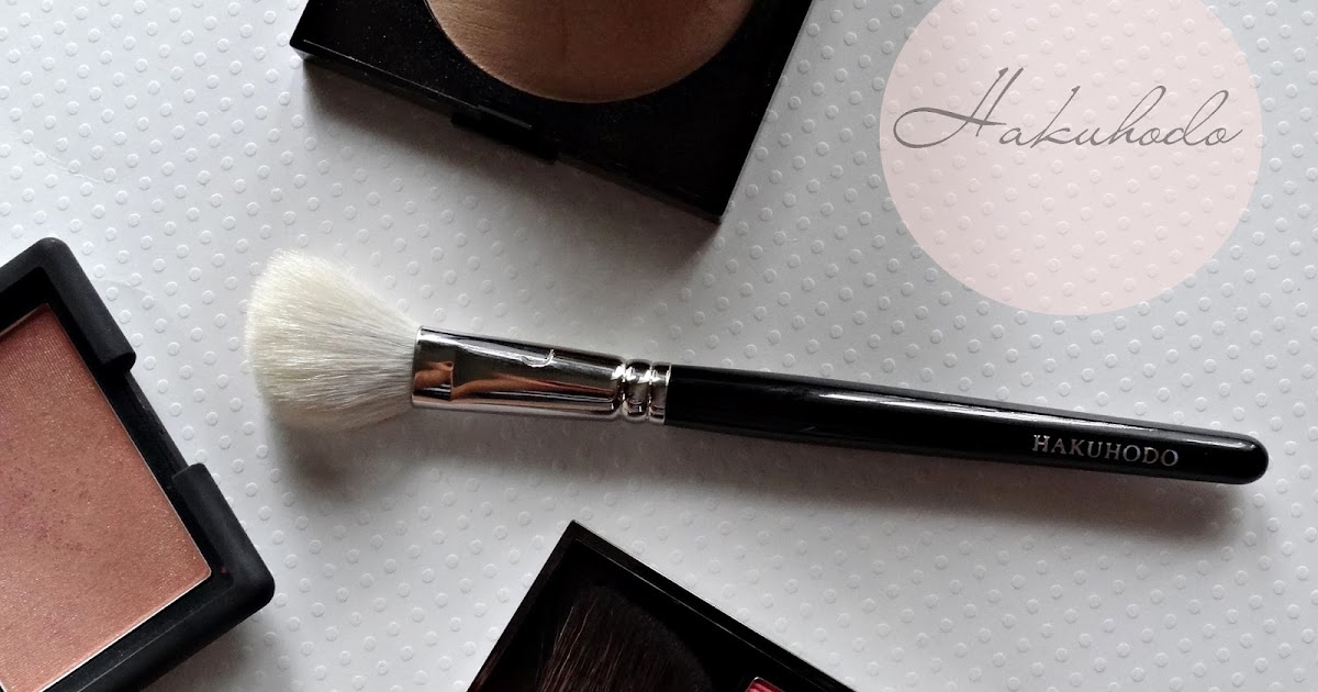 Makeup, Beauty and More Hakuhodo J511 Angled Highlighter Brush
