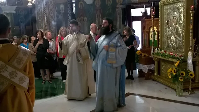 Η Παναγία με τα τρία χέρια στη Χαλκίδα: Λατρεία για την Παναγία Τριχερούσα του Αγίου Όρους (ΦΩΤΟ)