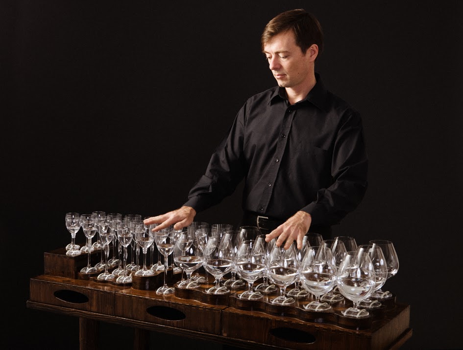 Concerto di cristallofonia di Robert Tiso Teatro Rossi Aperto