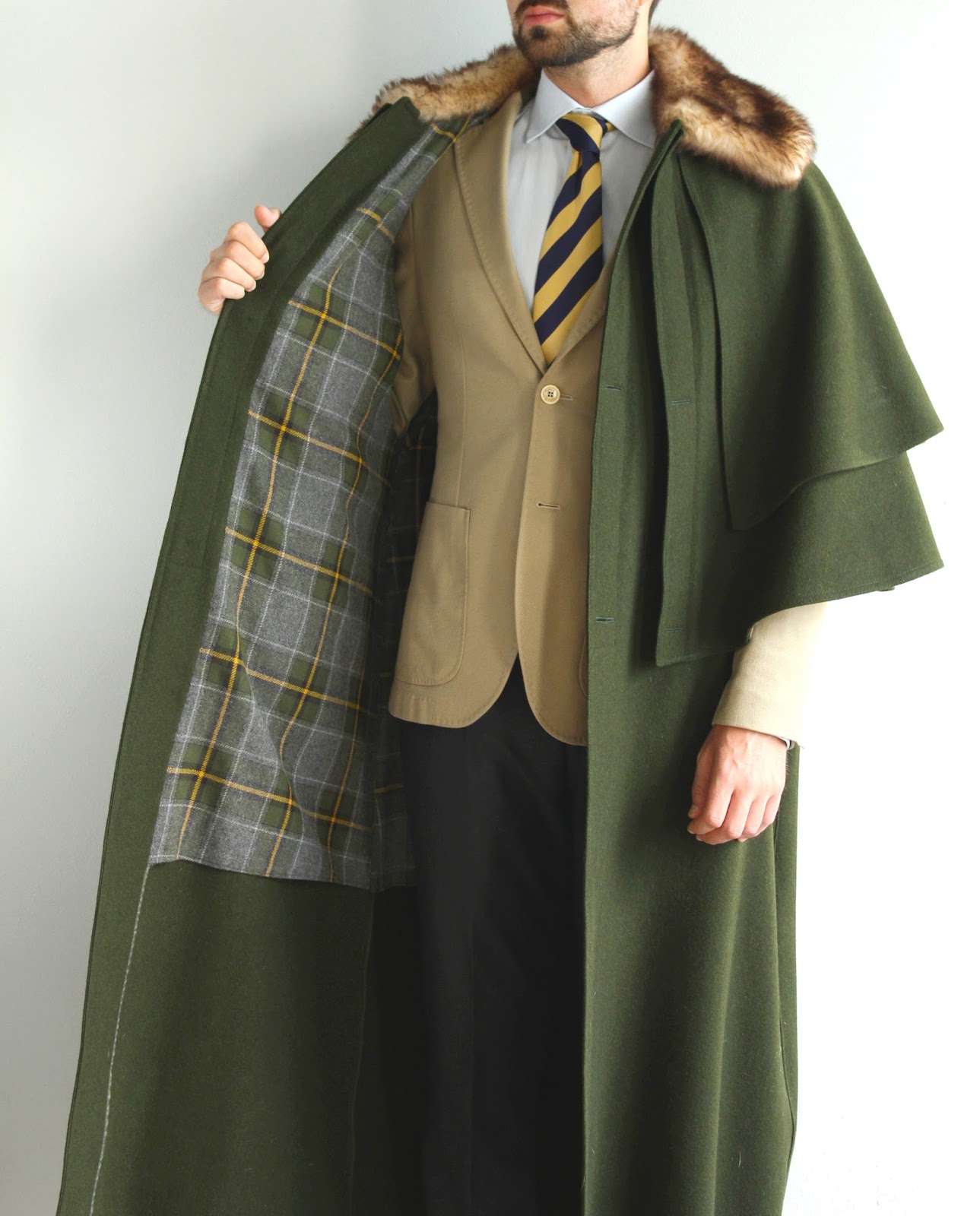 Beyond Fabric Portuguese Capes Get wrapped up for Fall '13 Fashion