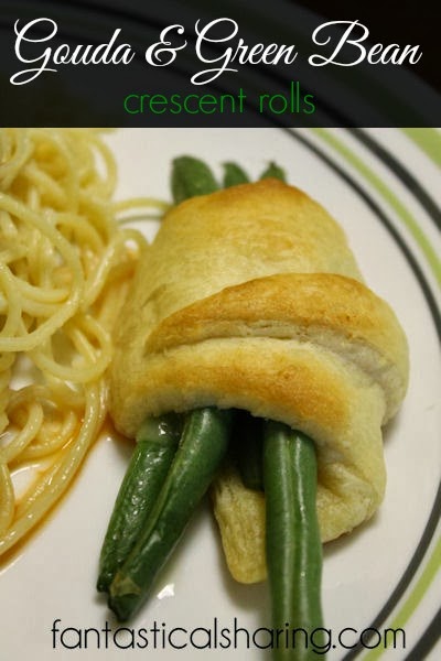 Gouda & Green Bean Crescent Rolls | Fantastical Sharing of Recipes