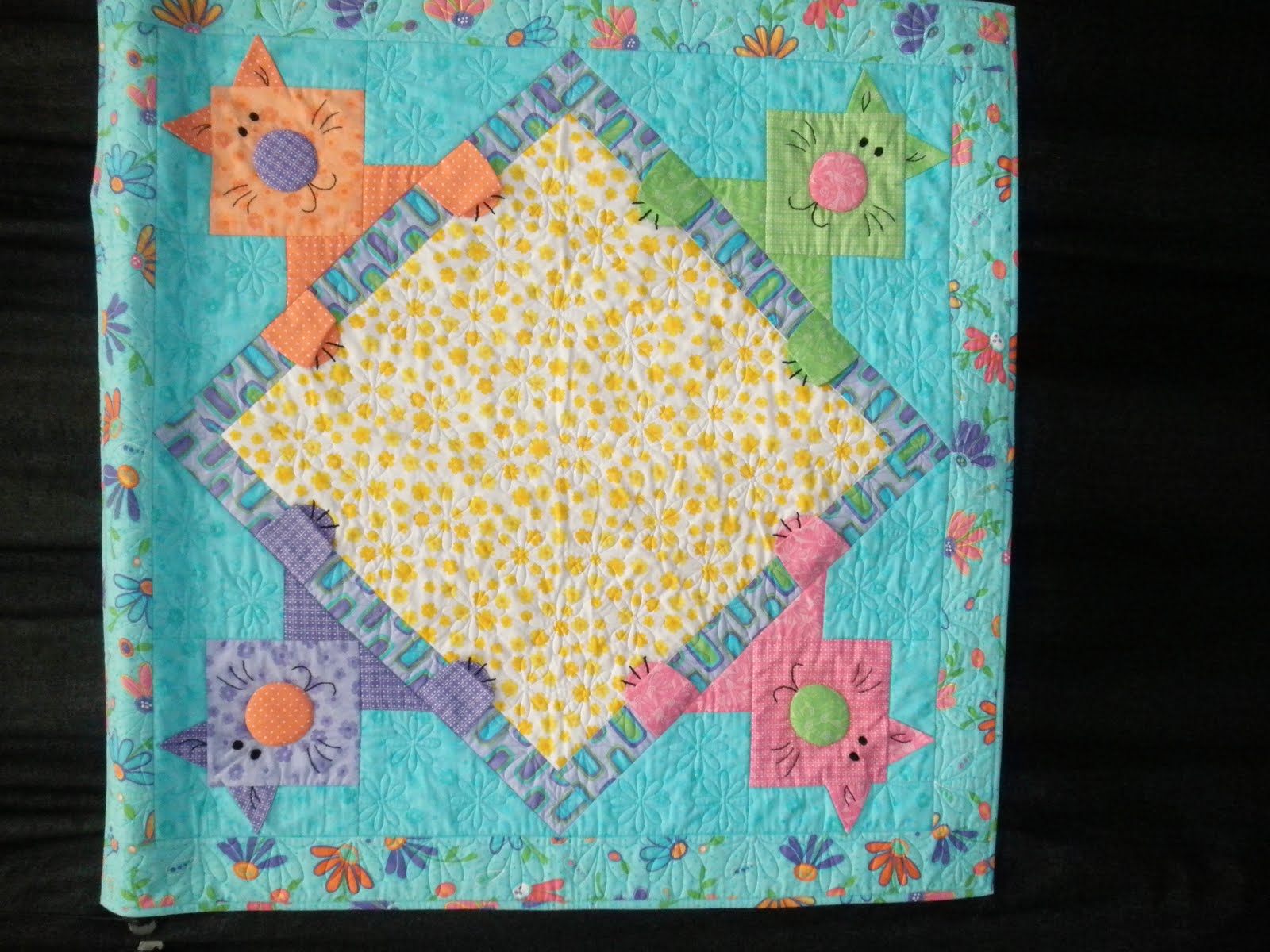 Cheryl's Teapots2Quilting Sewing & Quilting Expo