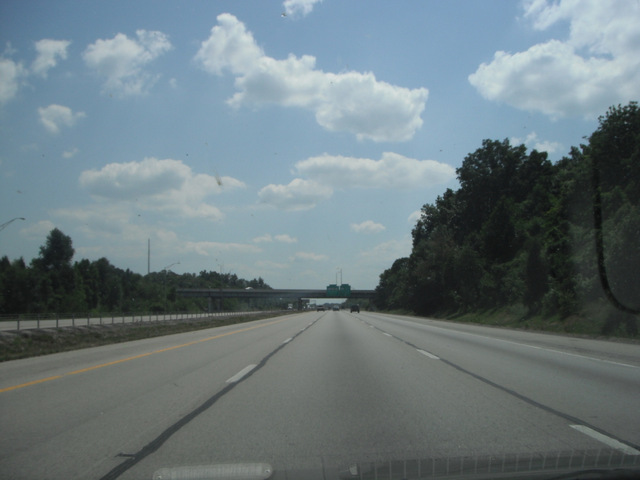 Kentucky highway improvements - six lanes even in rural areas