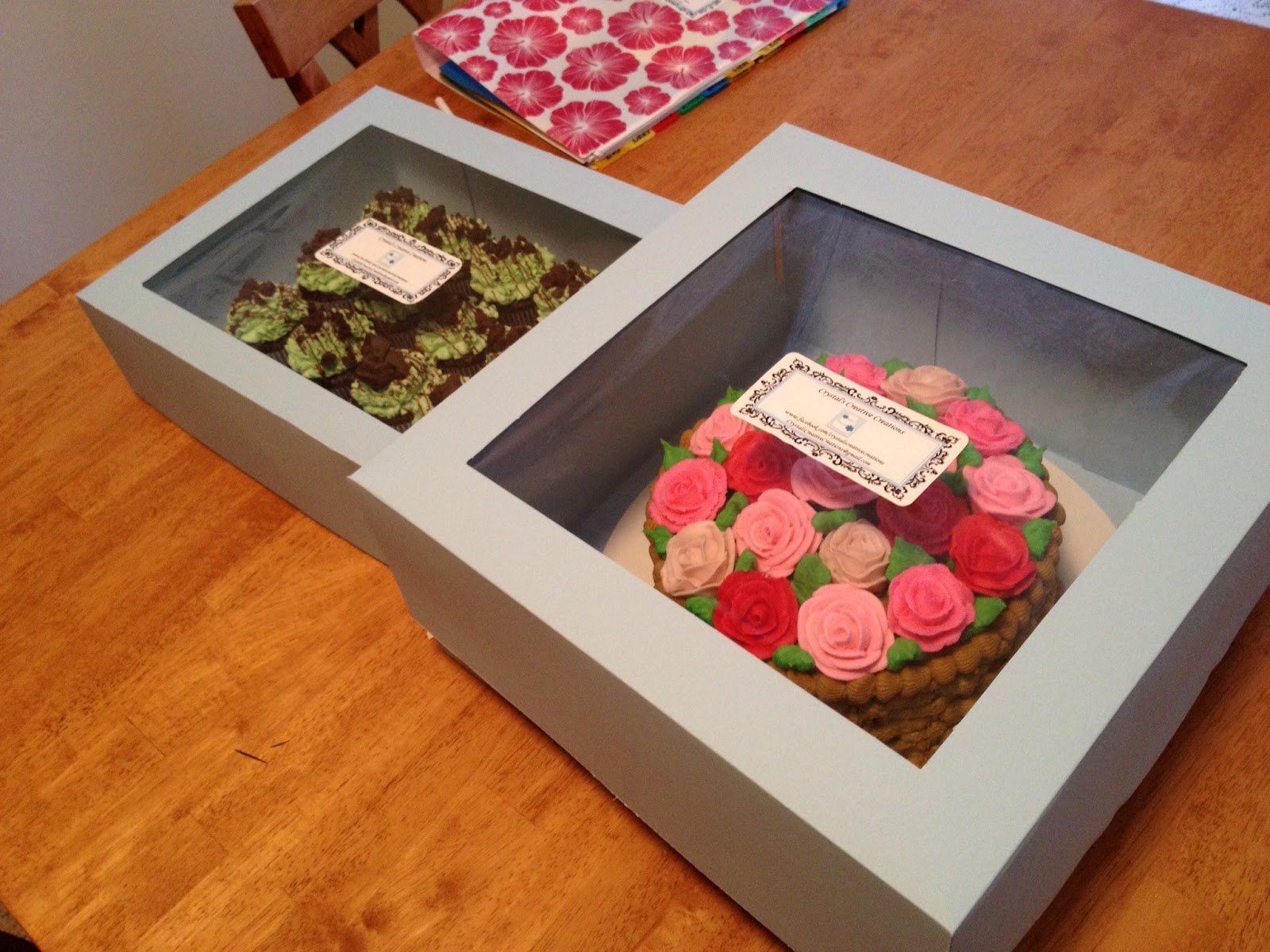 Crystal's Creative Creations How to Make your Own Cake/ Cupcake Box