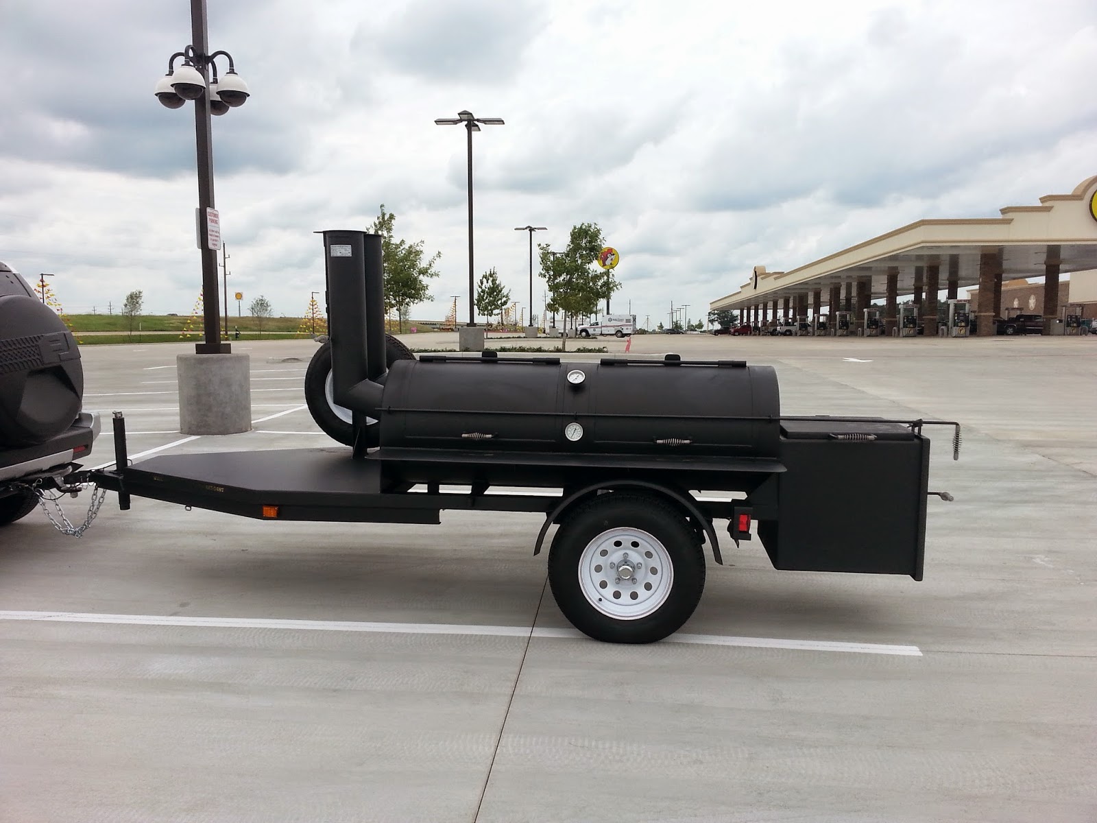 Man Up Tales of Texas BBQ™ BBQjoint smoker for sale