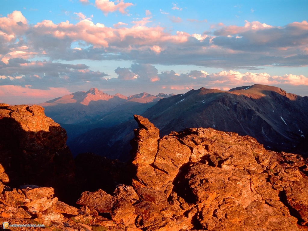 http://2.bp.blogspot.com/-oqpO7WIrlFM/Thz-zjc1eHI/AAAAAAAADL4/shRbV_WL7UE/s1600/sunset_on_longs_peak_rocky_mountain_national_park_colorado-1024x768.jpg