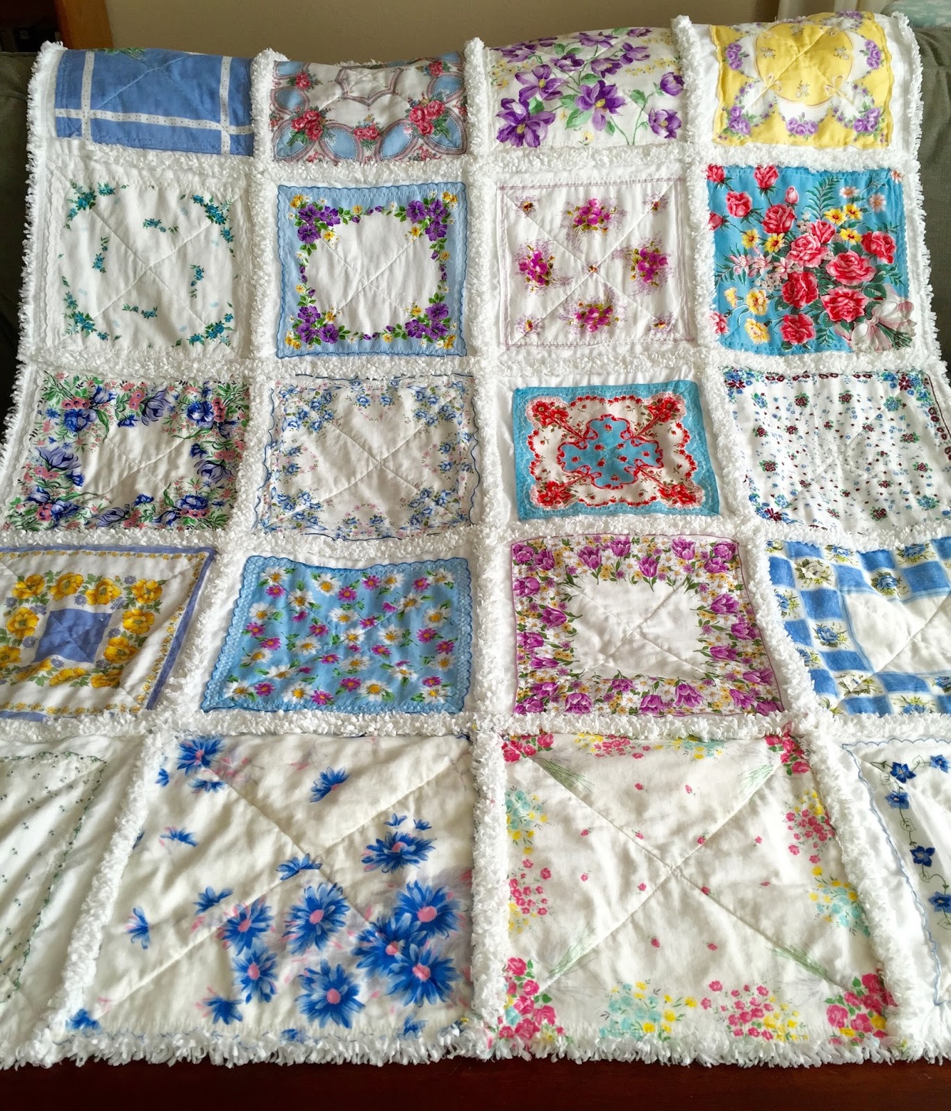 ZeedleBeez How to make a Handkerchief Rag Quilt