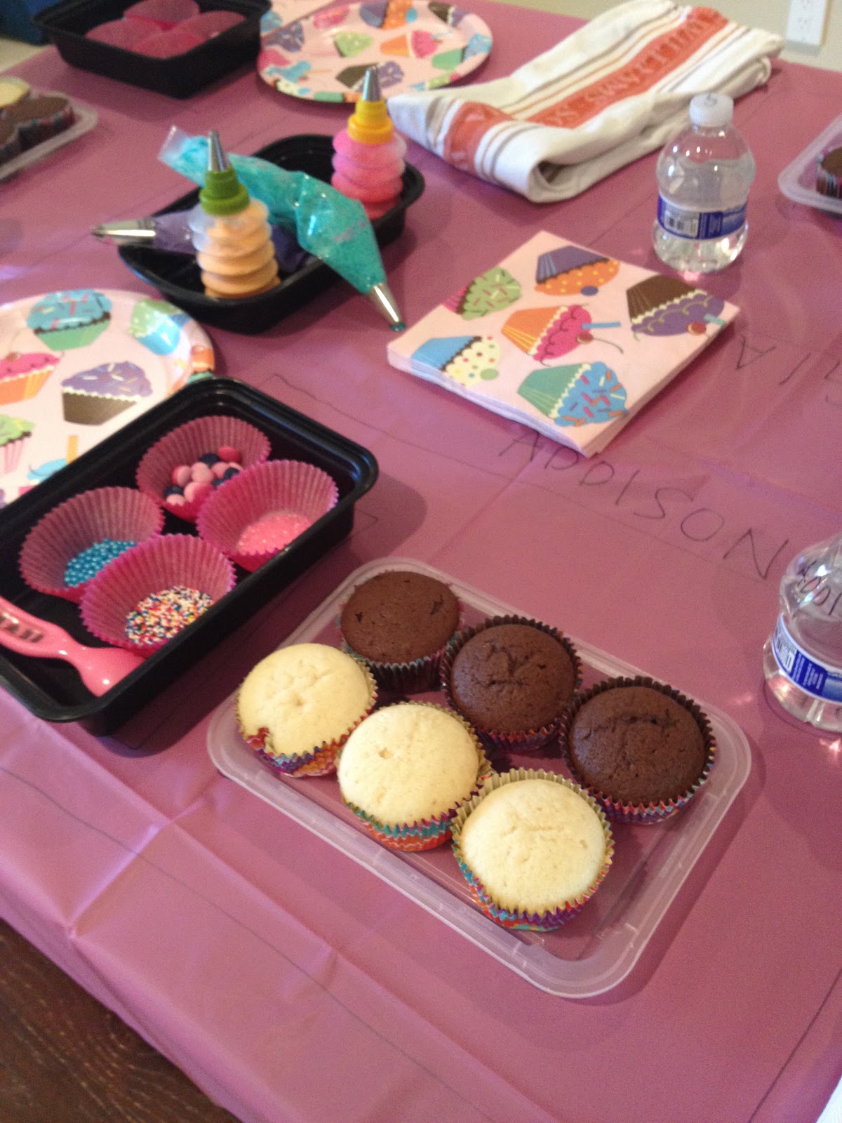 Crafty Mama Cupcakes and Friends