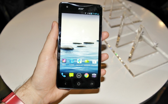 Acer Liquid S1 Acer Liquid S1 Phablet 5.7" inci