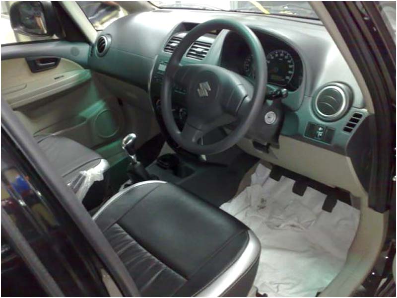 maruti sx4 pictures
