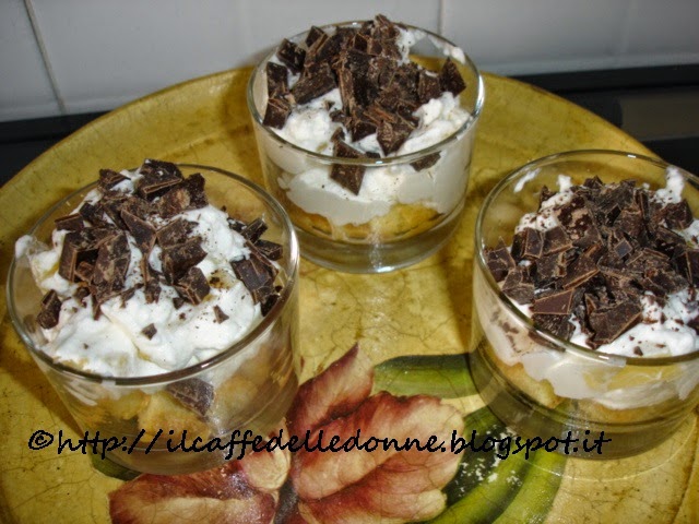 TIRAMISU'  LIGHT