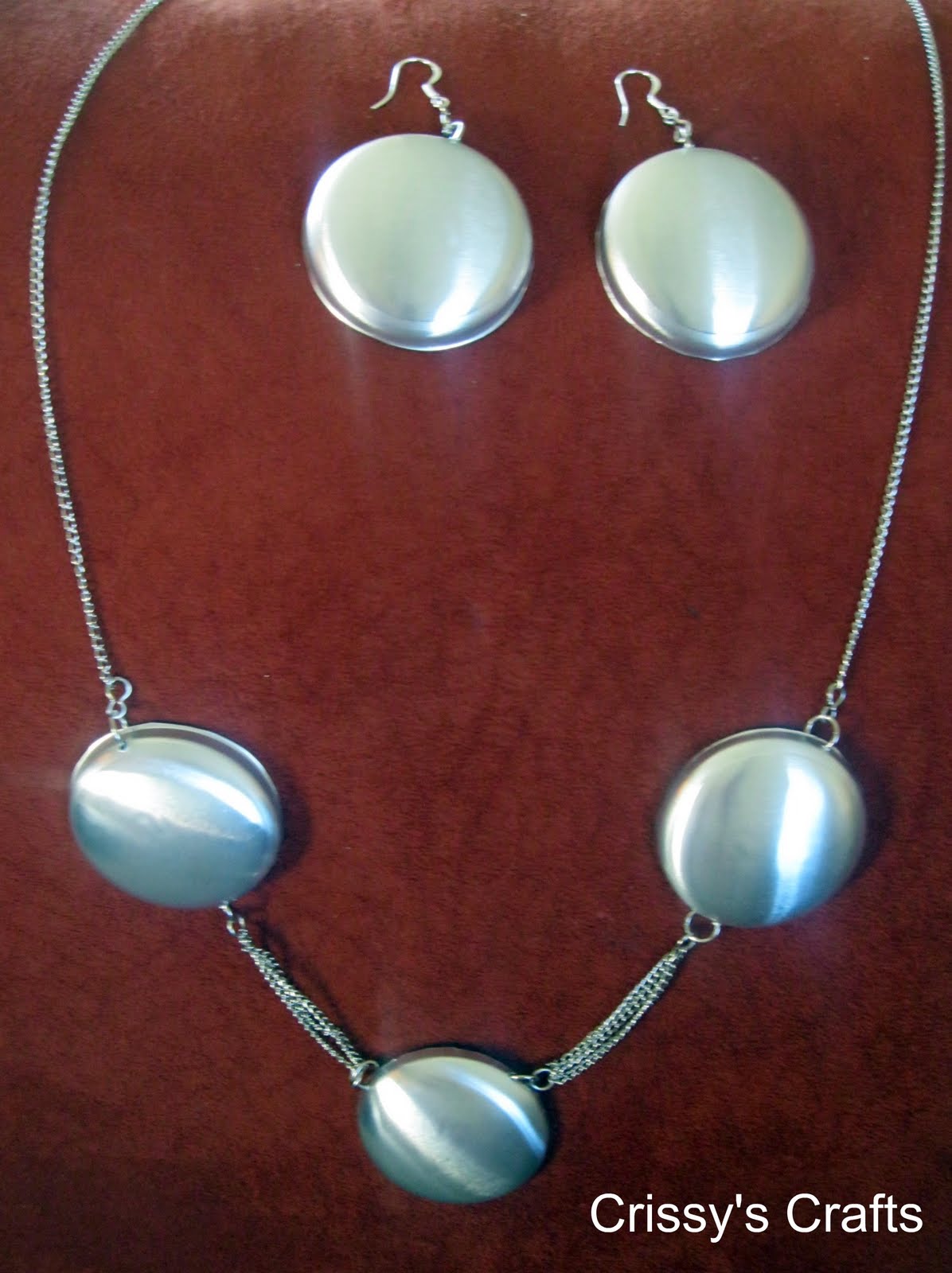 Crissy's Crafts Upcycle Necklace made out of Soda Cans