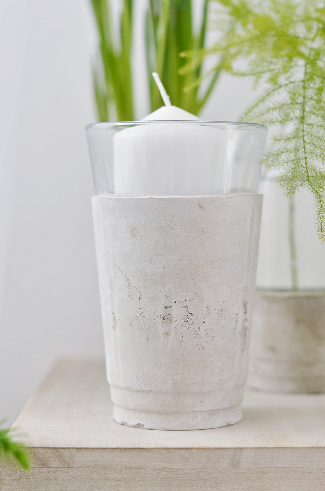 Diy Idee Trendige Glas Vasen Mit Betonsockel Selbermachen