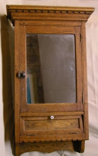 David Dangerous Victorian Bathroom Cabinet