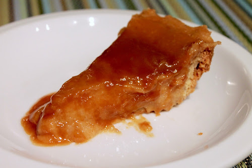Caramel Apple Custard Pie