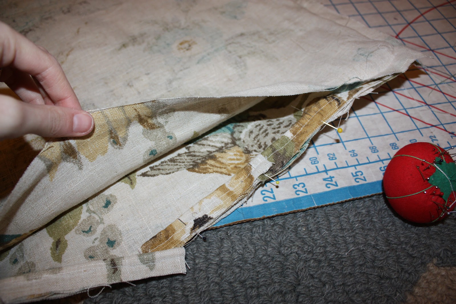 Pillow with cording… Howto! Life in high cotton