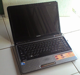 Laptop Bekas TOSHIBA L745
