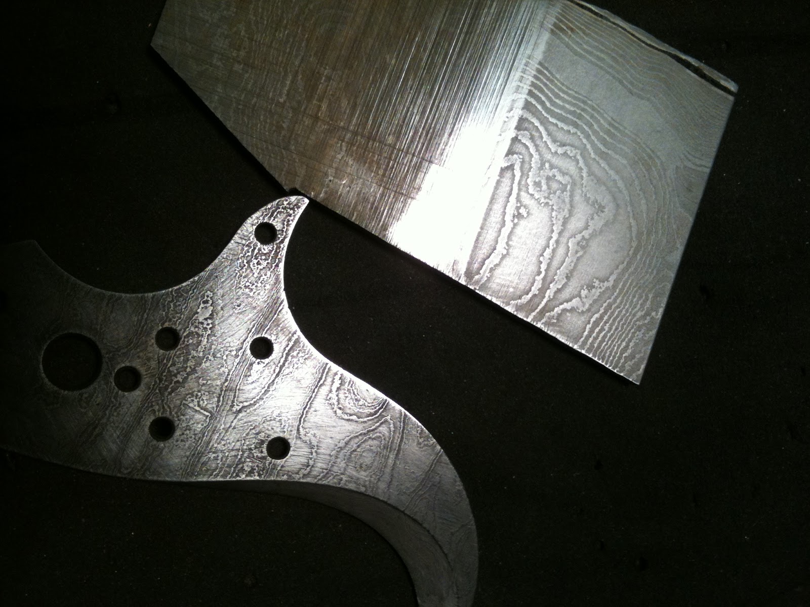 Paul Cox Industries Acid etching Damascus