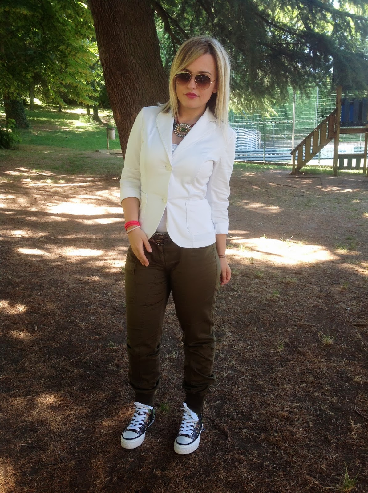 Look Of The Day Army Of Two The World C