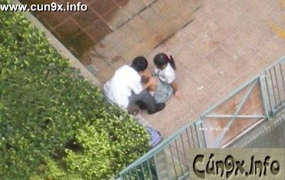 Học sinh cấp 2 làm tình ngay trong trường học