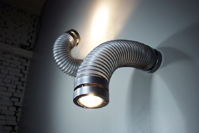 Luminária inspirada em tubos de ventilação industrial